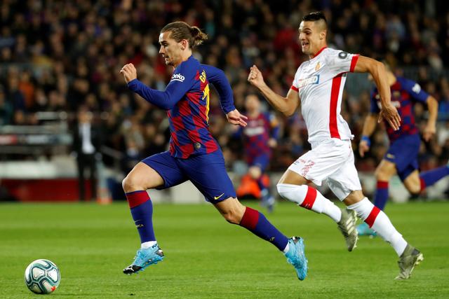 曝36岁本泽马本赛季后退役 一代传奇前锋告别？